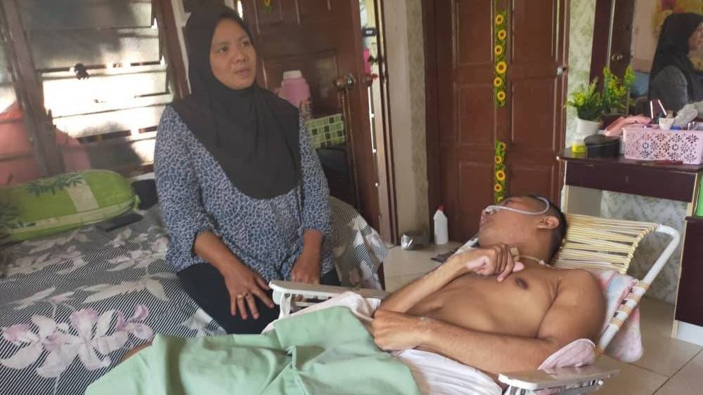 Tolong Kami Bantu Mahfuzah Afiq Ibu Tunggal Perlu Jaga Anak Sulung Koma Kerana Kemalangan Kitareporters Semua Boleh Jadi Reporter